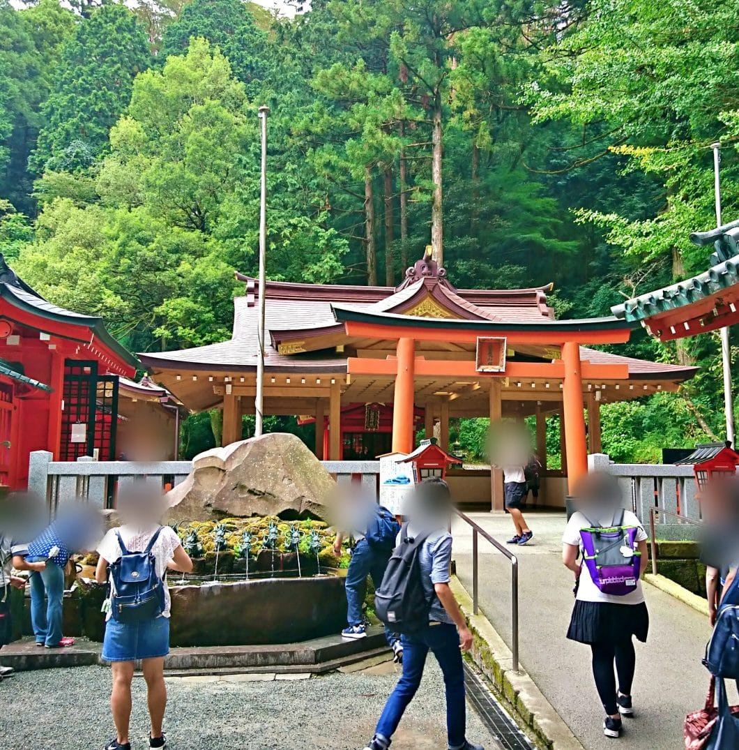 箱根神社の九頭龍神社新宮